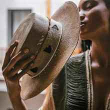 Load image into Gallery viewer, Cordobes Hat/ Yute Black Ribbon