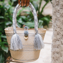 Load image into Gallery viewer, Sue Tote