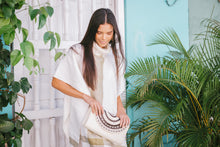 Load image into Gallery viewer, Biaro Clutch