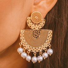 Load image into Gallery viewer, Etnia Earrings