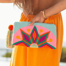 Load image into Gallery viewer, Itzia Clutch
