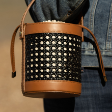 Load image into Gallery viewer, Isa Handbag
