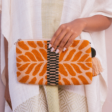 Load image into Gallery viewer, Polowi Clutch
