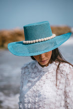 Load image into Gallery viewer, Resort Hat Blue
