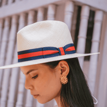 Load image into Gallery viewer, Panama Hat Super Fine Unisex - Red &amp; Blue Ribbon
