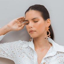 Load image into Gallery viewer, Coffee Flower Earrings
